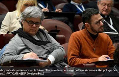François : l'idéologie du genre est un danger qui efface les différences. - VA