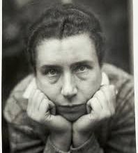 Lucia Moholy, photographe oubliée du Bauhaus. 