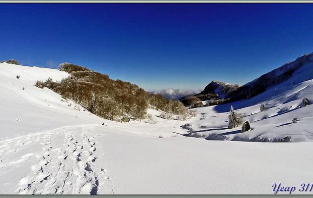 Randonnée raquettes dans les Pyrénées : test de mon nouveau joujou, la Gopro Hero3+ - Arrivée à la cabane de Roque Pi - Paloumère - 31