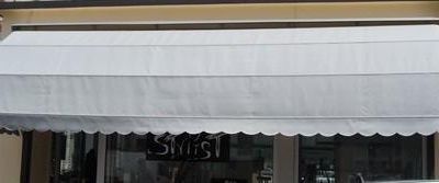 Un store-corbeille...