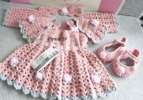 Robe coquille fillette encours terminé