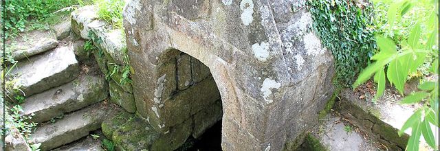 857 - Erdeven, dans le Morbihan (56) (Son patrimoine)