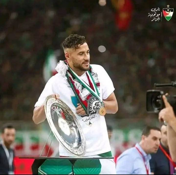 MCA Champion d'Algérie 2024-2024 avec Belaili