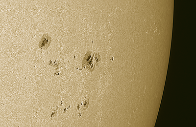 Le Soleil du 28 décembre 2024 couvert de taches solaires