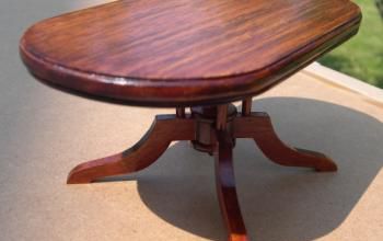 Une table