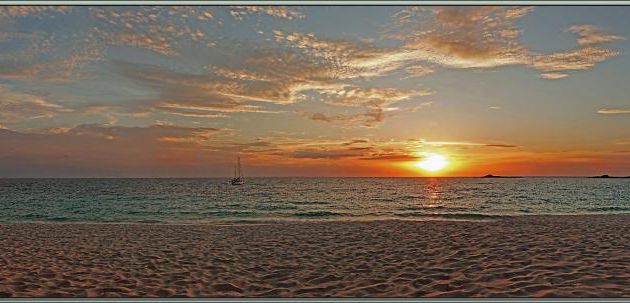 Coucher de soleil - Nosy Tsarabanjina - Archipel Mitsio - Madagascar