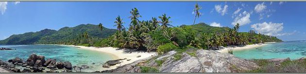 Le deuxième superbe coin de Mahé : Anse Forbans à droite et Anse Marie-Louise à gauche - Mahé - Seychelles