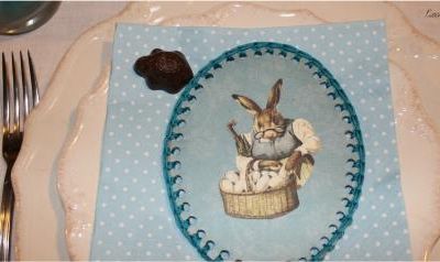 Un oeuf dans l'assiette