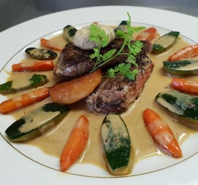 Steak saute, sauce poivre