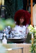 Rihanna déjenant à Los Angeles