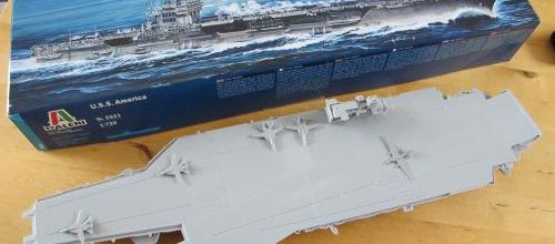 USS America au 1/720