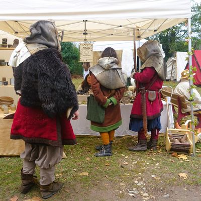 Marché médiéval de Noël à Orange : immersion historique au Pôle médical Le Sacré Cœur