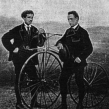 Première course cycliste