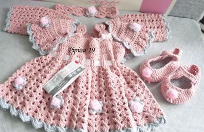 Robe coquille fillette encours terminé