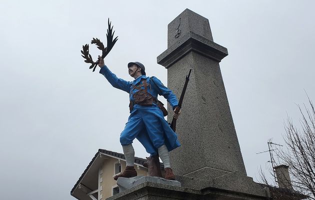 Pas grand chose à se mettre sous la dent.