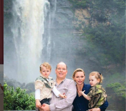  Blog dédié aux amies du couple princier et a leurs enfants