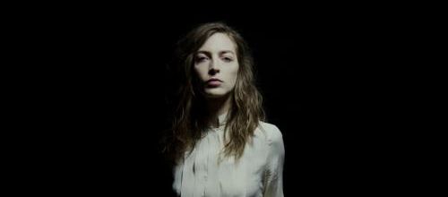 Fishbach allume le contact sur Un autre que moi
