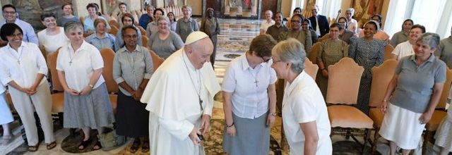 Le Pape encourage l'audace missionnaire des religieuses clarétaines - VA