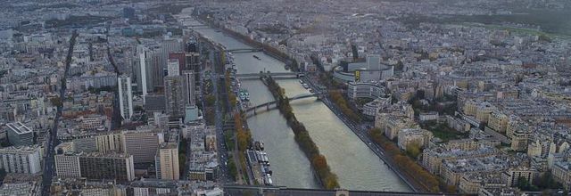 Vues de Paris du 2ème étage de la Tour Eiffel