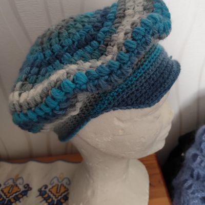 EB - Deux nouvelles casquettes au crochet...