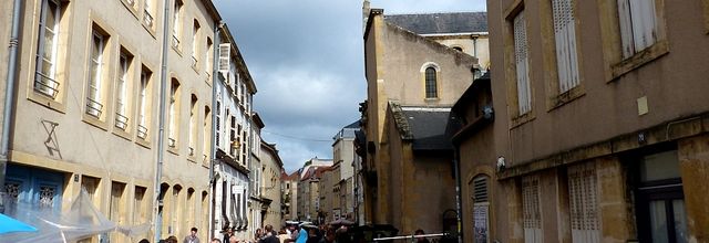 Metz / La "Brocante 2013" en Outre-Seille...