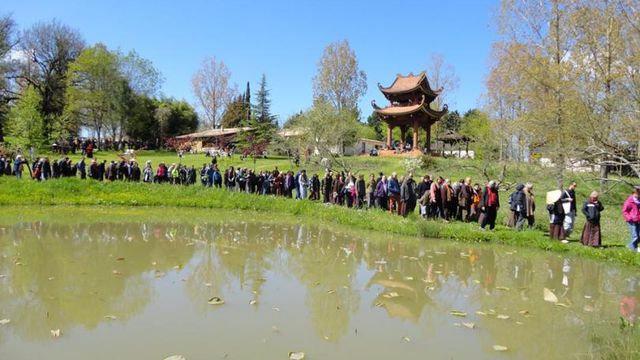 Village des Pruniers - Avril 2016