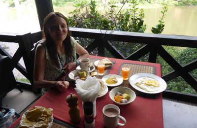 J11, Nong Khiaw, Pak Ou, retour vers Luang Prabang, Laos