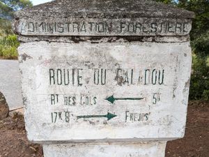 Agay et le massif de l'Estérel ... dans le Var