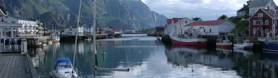 Chez les Vikings à la voile d'Henningsvær à Ballstad