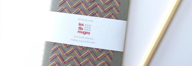 Le carnet de notes Moleskine brodé motif chevrons-Embroidered Moleskine notebook chevrons motif