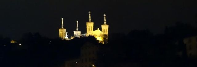 Mon voyage à Lyon - Croisière sur l'Hermès (Fin)