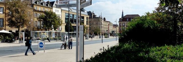 Metz / L'Avenue Ney entre République et Esplanade...