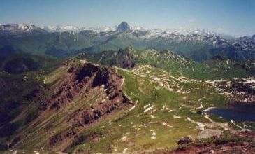 Pic d'Aillary (2215 m.)
