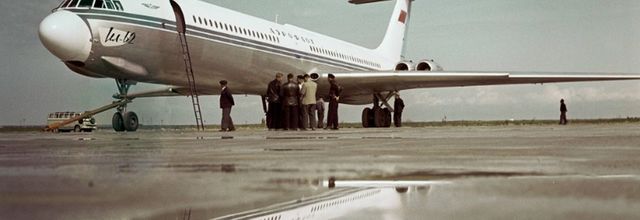  Le monde entier rejette le désuet avion de ligne Iliouchine-62
