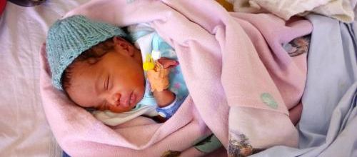 Deux belles histoires à Gisenyi : Mélissa et Aline.