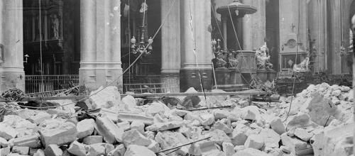 8 anecdotes insolites sur les monuments de Paris