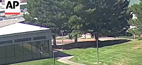 Charlie Kirk assassiné: vidéo d'un suspect qui a "perdu son ombre" et autres "bizarreries" du narratif officiel...