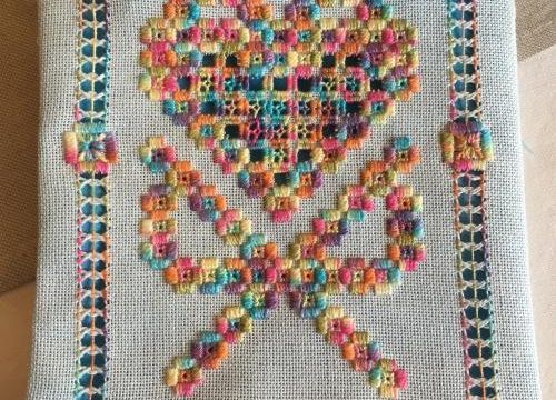 Le lien : La pochette pour mobile de Thérèse