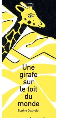 Une girafe sur le toit du monde