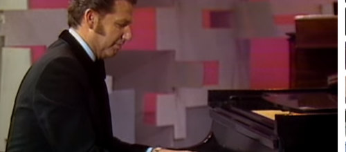   Floyd Cramer "San Antonio Rose" 