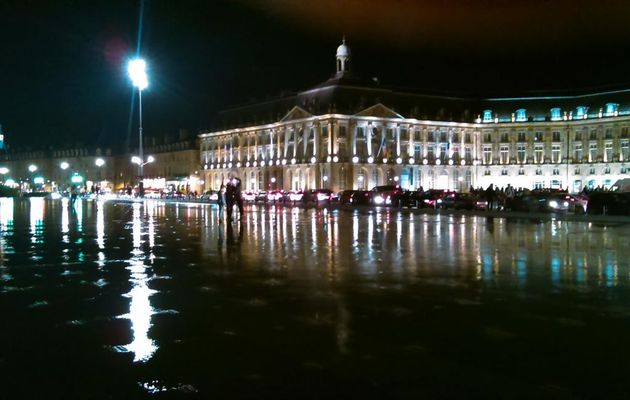 le miroir d'eau à Bordeaux (33)