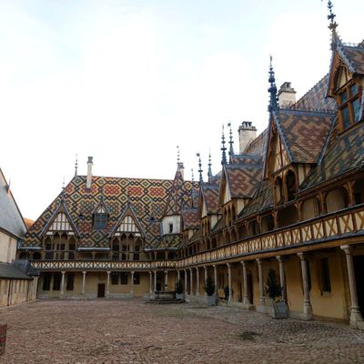 Visiter les HOSPICES DE BEAUNE