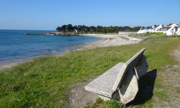 Le petit banc de pierre