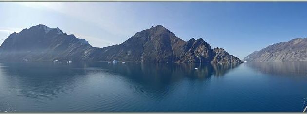 Bifurcation : à gauche le fjord Kangerdlugssuaq, au milieu la péninsule Qîoqe, à droite le chenal Inukavsait que nous prendrons direction Ilulissat - Groenland