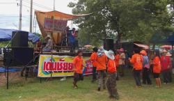 En ISAN (Thaïlande), les tubes vintages ont la cote !