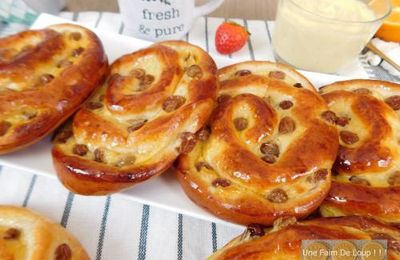 Pains aux raisins briochés
