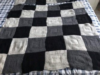 Plaid en trois couleurs