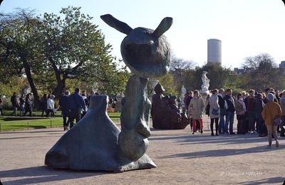 Jardin des Tuileries : FIAC 2017 : "Le dernier cri" de Erik Dietman (1994)