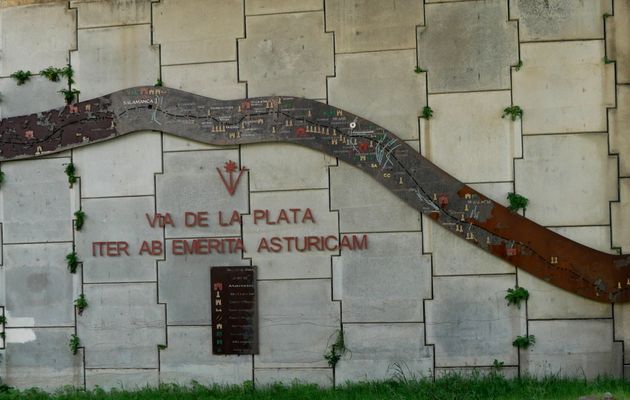 Saint Jacques de Compostelle, le 10/04/2025, de Valdeanueva à La Calzada de Bejar, 21,8 km - 2