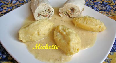 Blanc de poulet farci aux pommes et jambon cru, purée p de terre, sauce légère